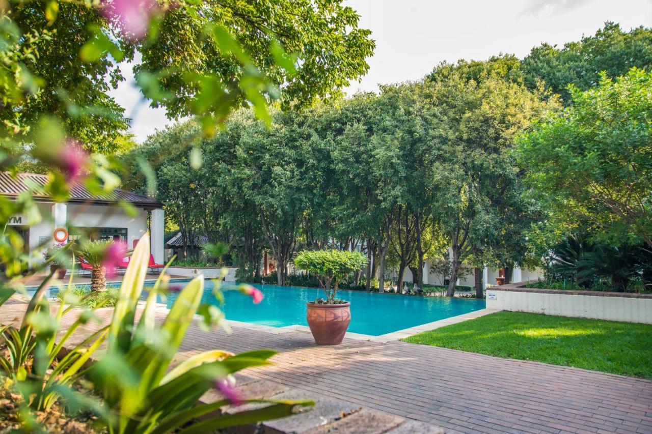 Indaba Hotel, Spa & Conference Center Johannesburg Esterno foto